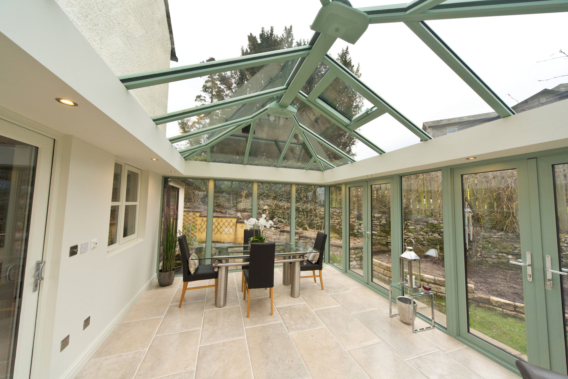 Designer Conservatory UK | Insulated Columns | Double Glazed Roofs